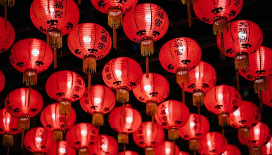 DIY Lanterns + Moon Cakes
